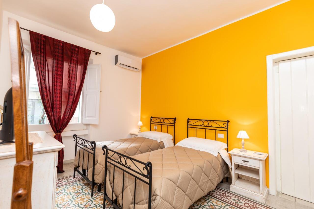 לינה וארוחת בוקר בארלטה Casa Duconte מראה חיצוני תמונה